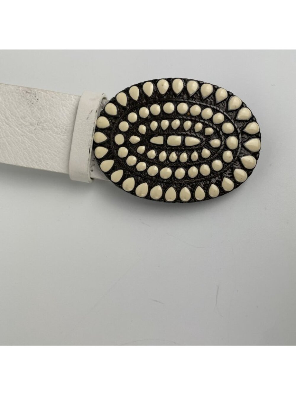 Doncaster White Italian Leather Belt w/ Stone & Brass Buckle – Size Small - Picture 2 of 6